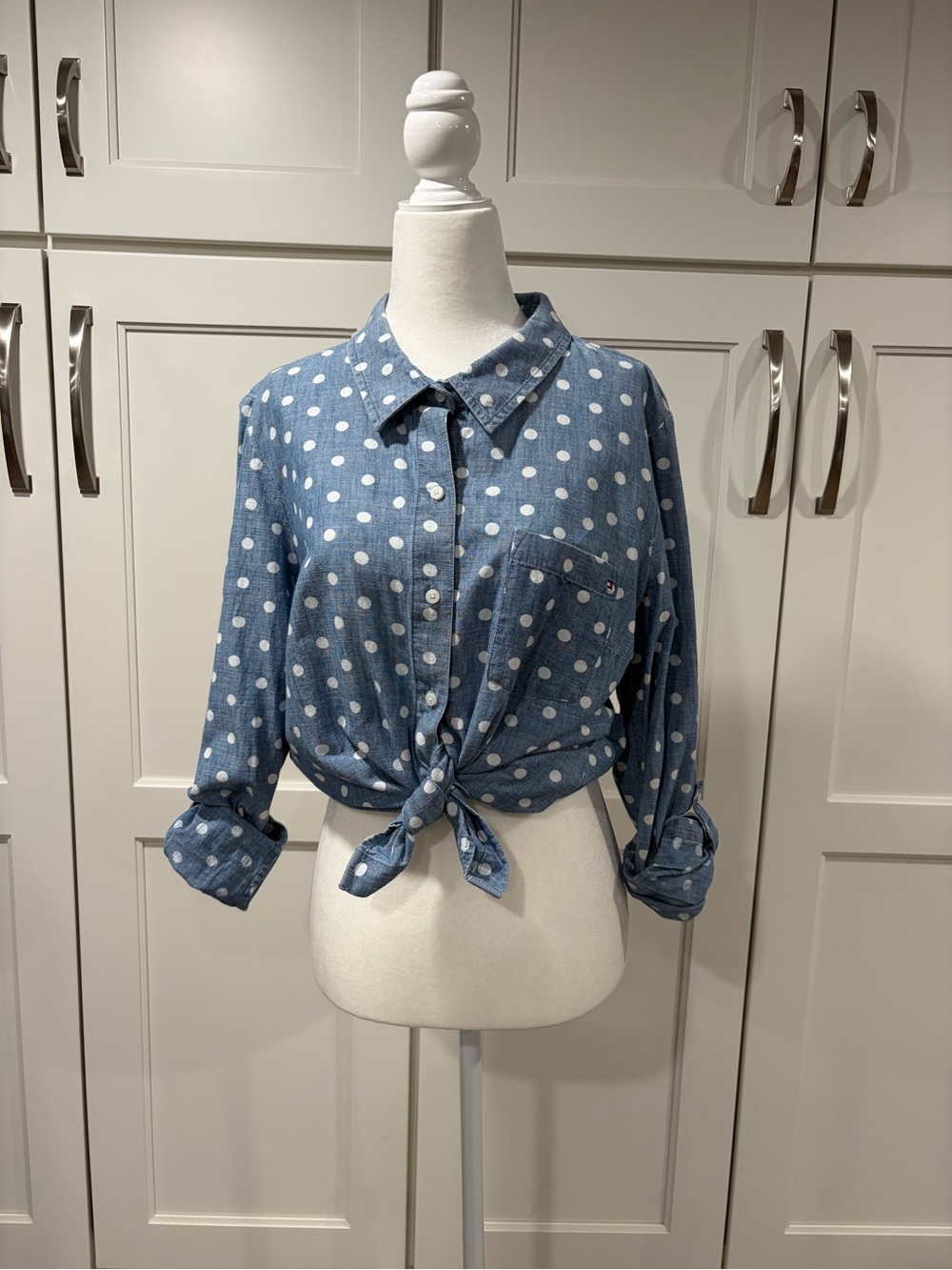 Tommy Hilfiger Women’s Polka Dot Tie-Front Button-Up Shirt - Blue